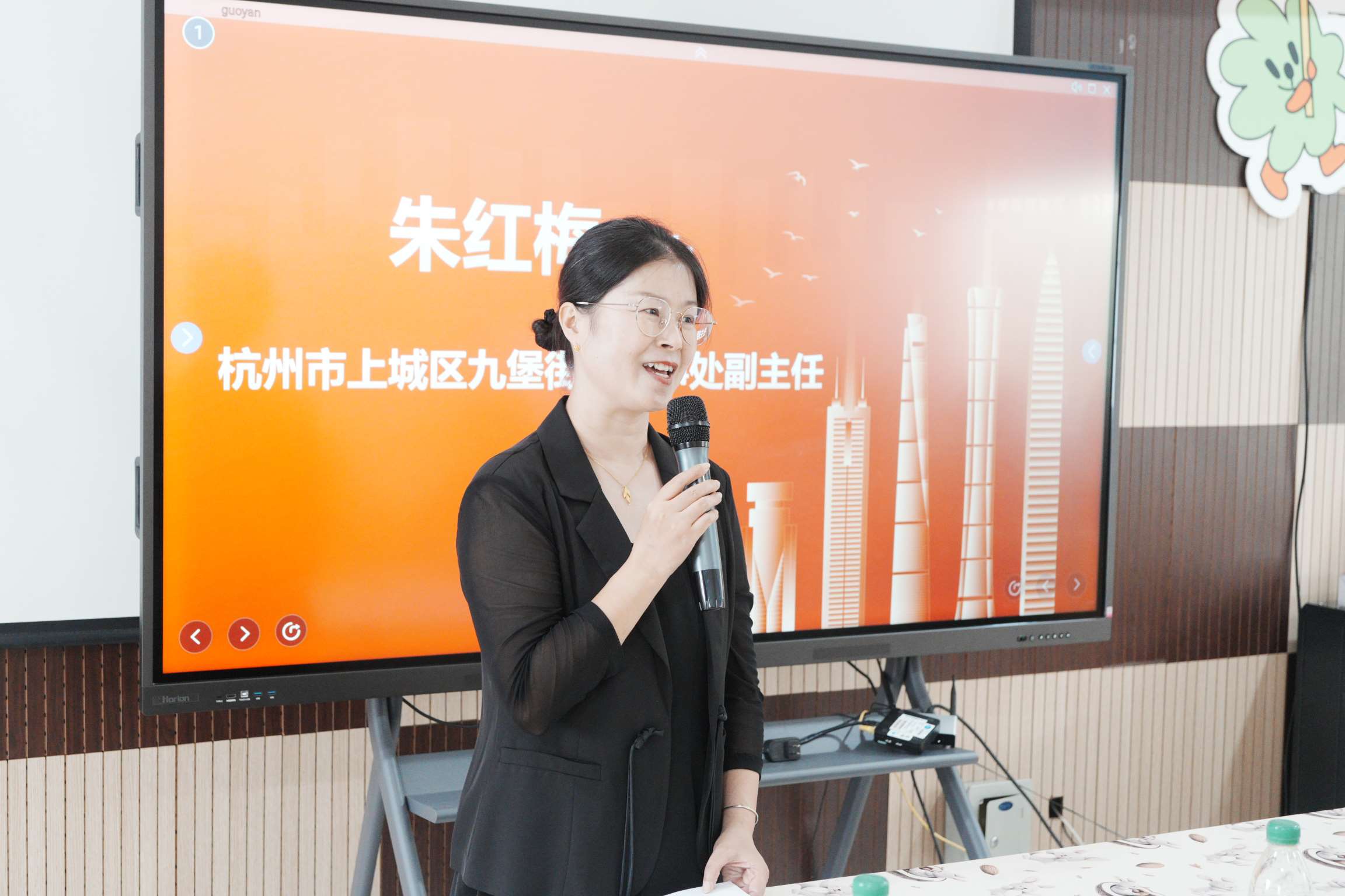 093010200953_0DSC02715.jpeg 093010200953_0DSC02715.jpeg